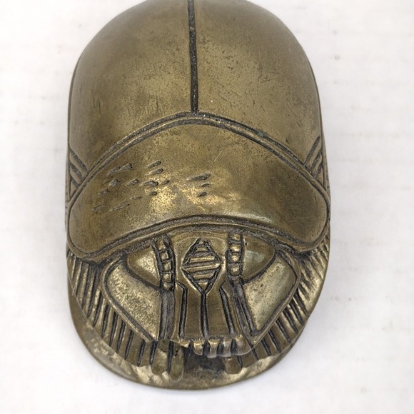 3.5" VINTAGE BRASS SCARAB PAPERWEIGHT FIGURE HIEROGLYPHICS ANTIQUE ARTISAN - Picture 2 of 11